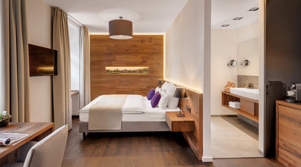 Alpen Hotel 4*